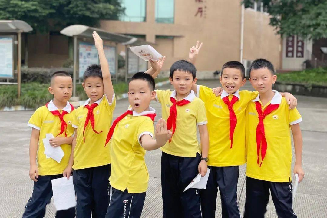 LME铜升至三周高点，受需求预期、库存下降和美元走软影响